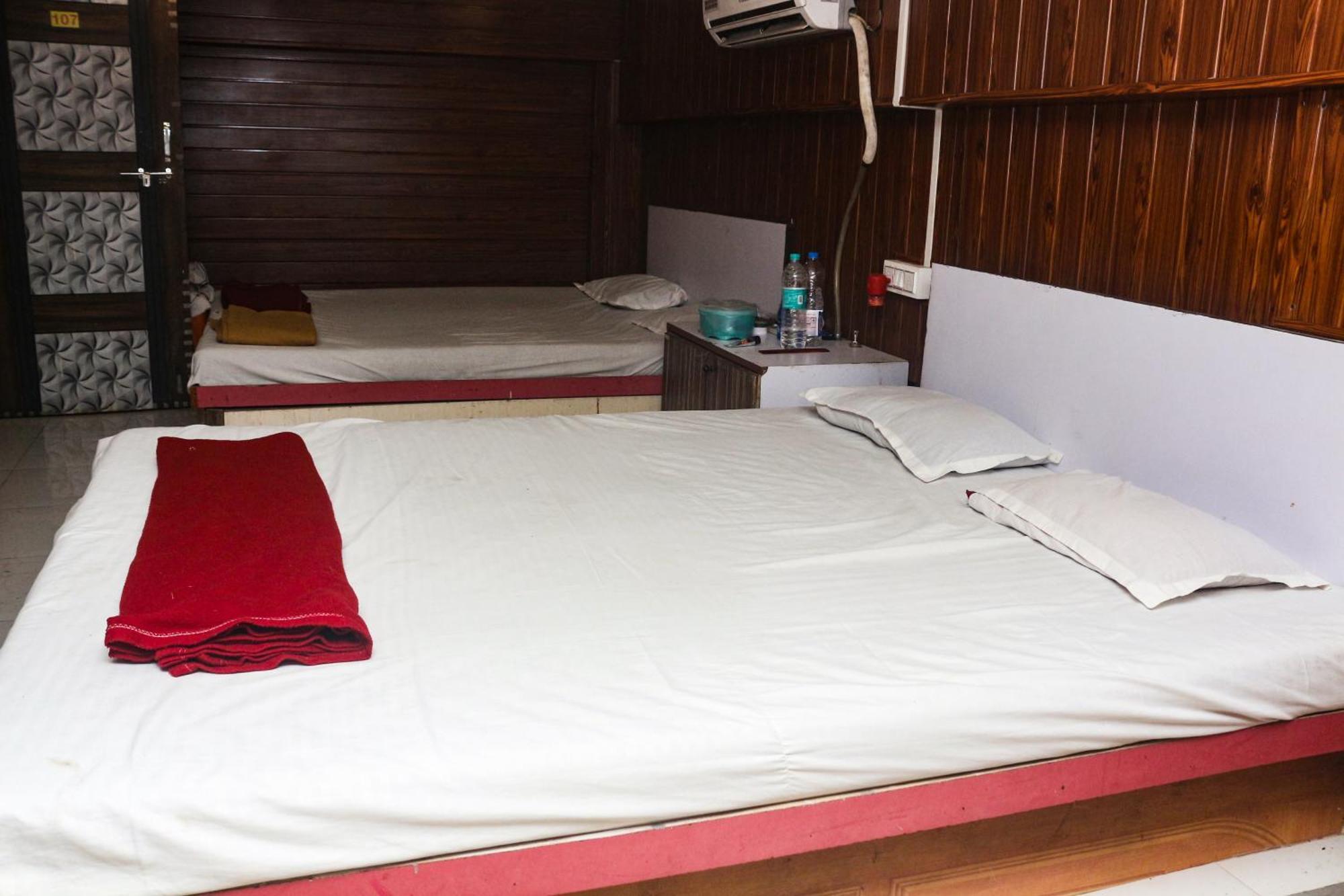 Moon Residency Hotel Bombaj
