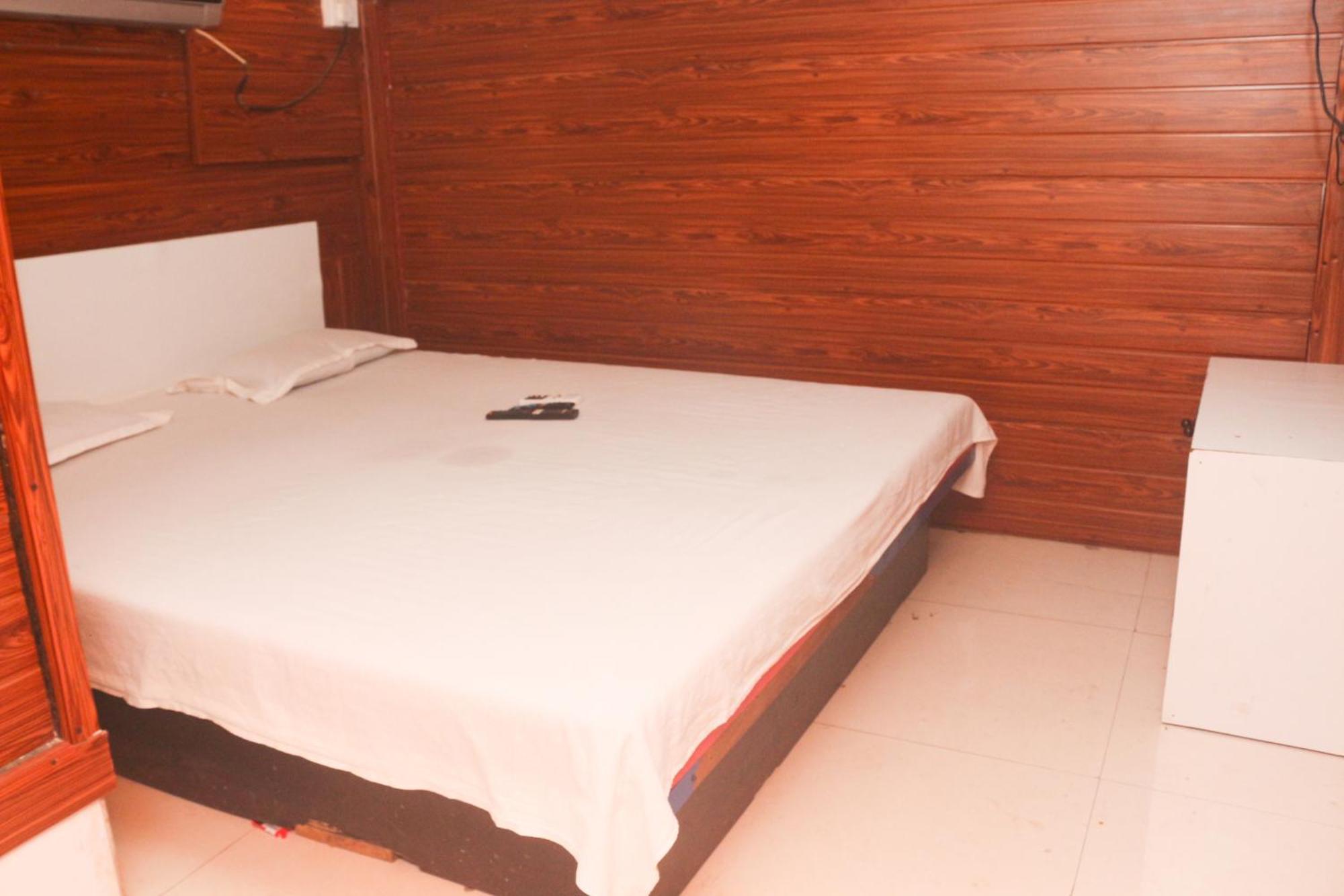 Moon Residency Hotel Bombaj